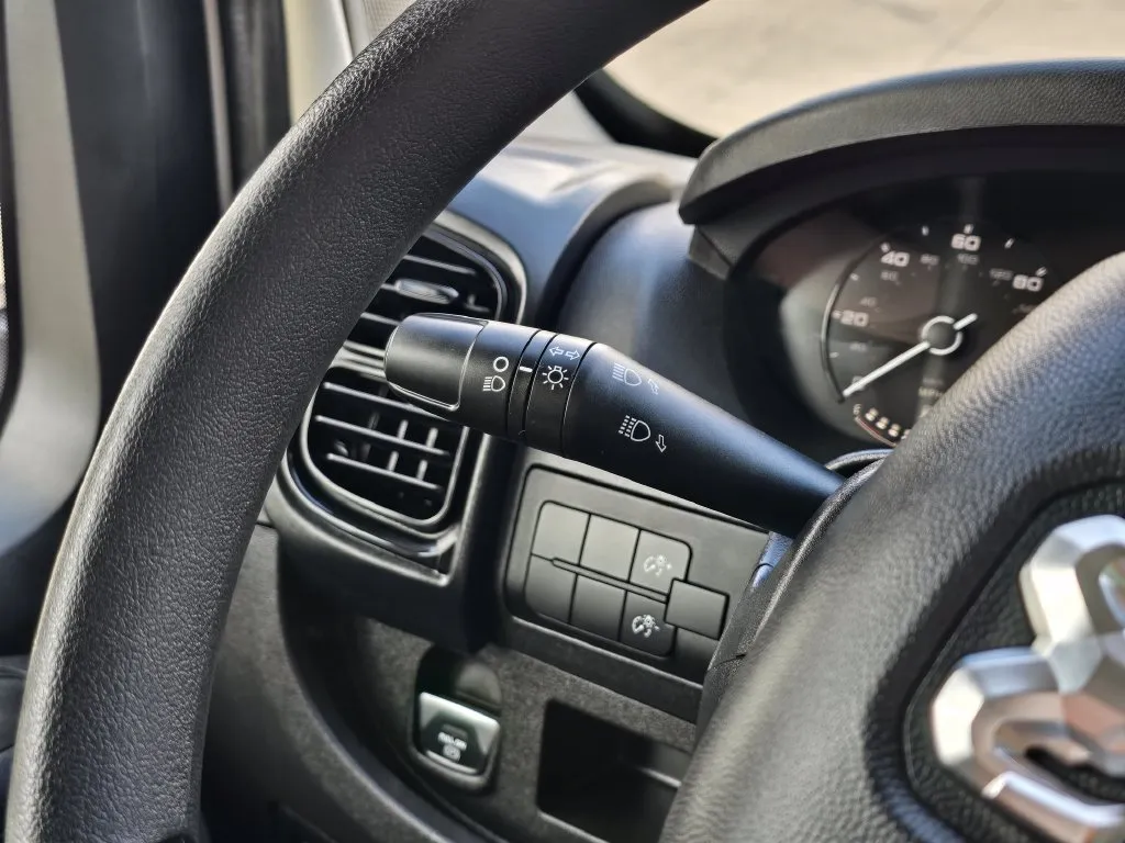 Ram ProMaster 2500 photo 39