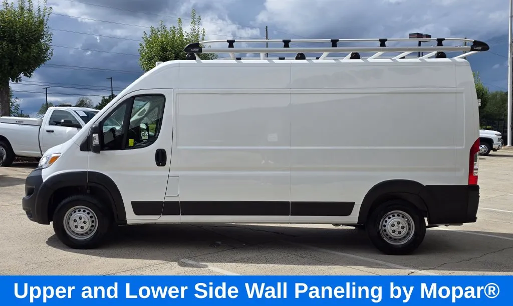 Ram ProMaster 2500 photo 8