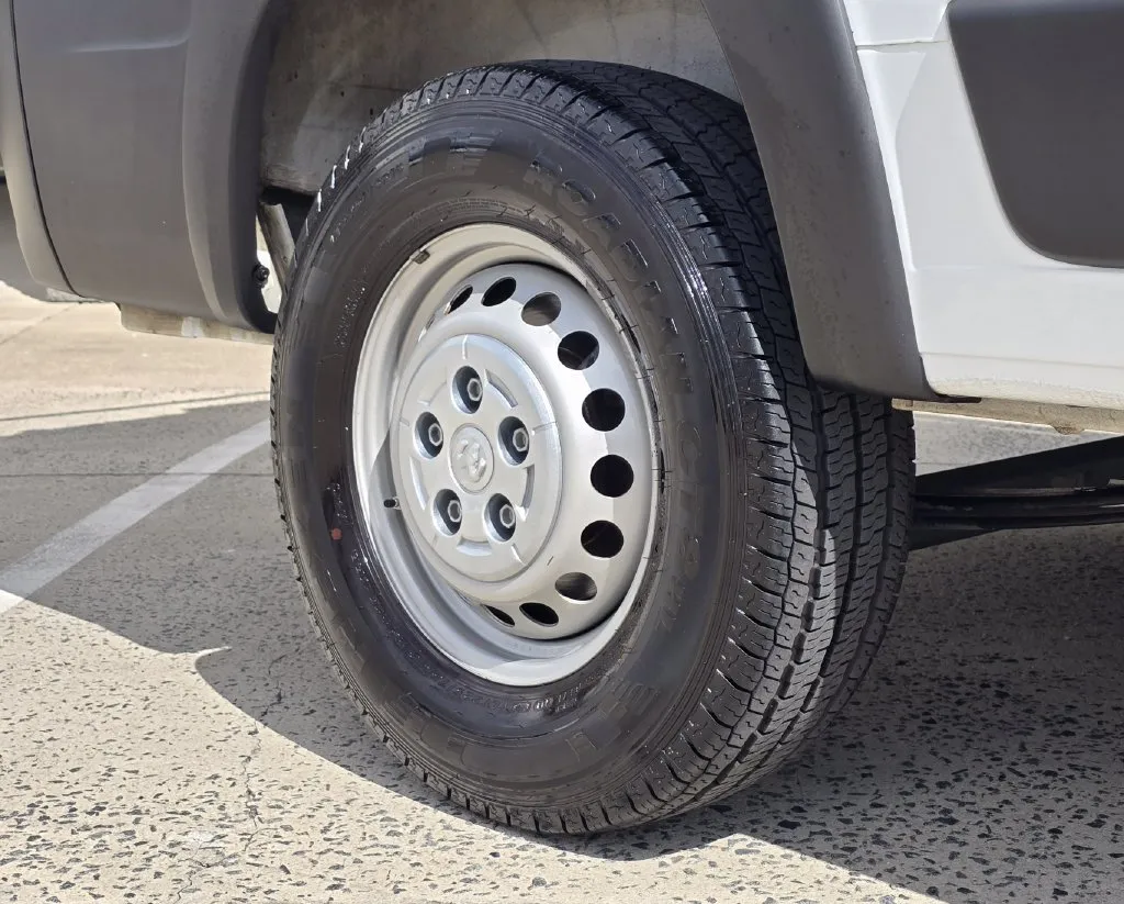 Ram ProMaster 2500 photo 45