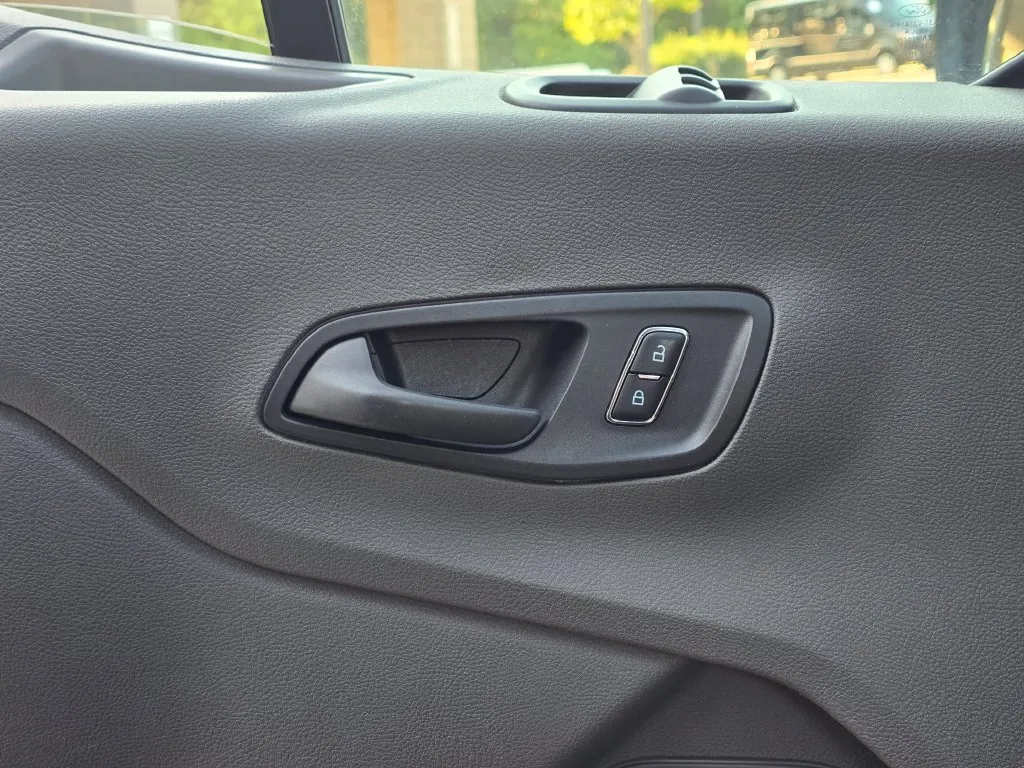 Ford Transit-350 photo 34