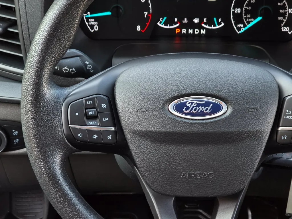 Ford Transit-350 photo 19