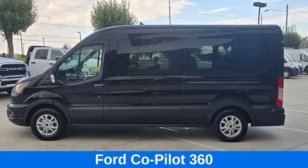 Ford Transit-350 photo 10