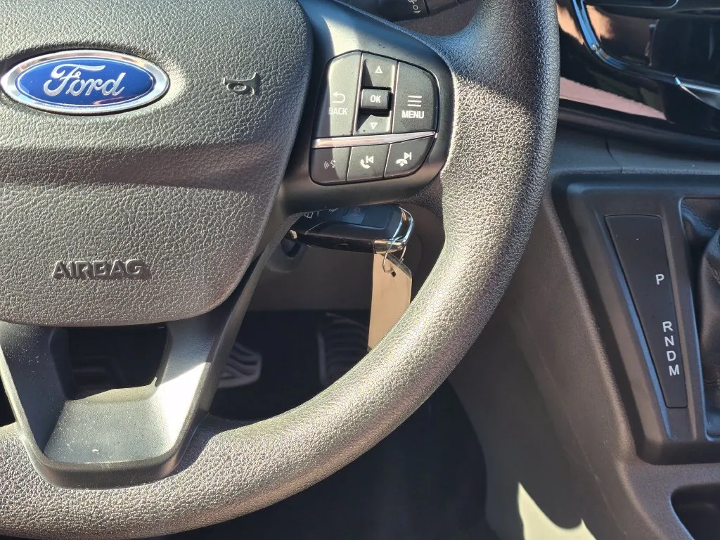Ford Transit-350 photo 33