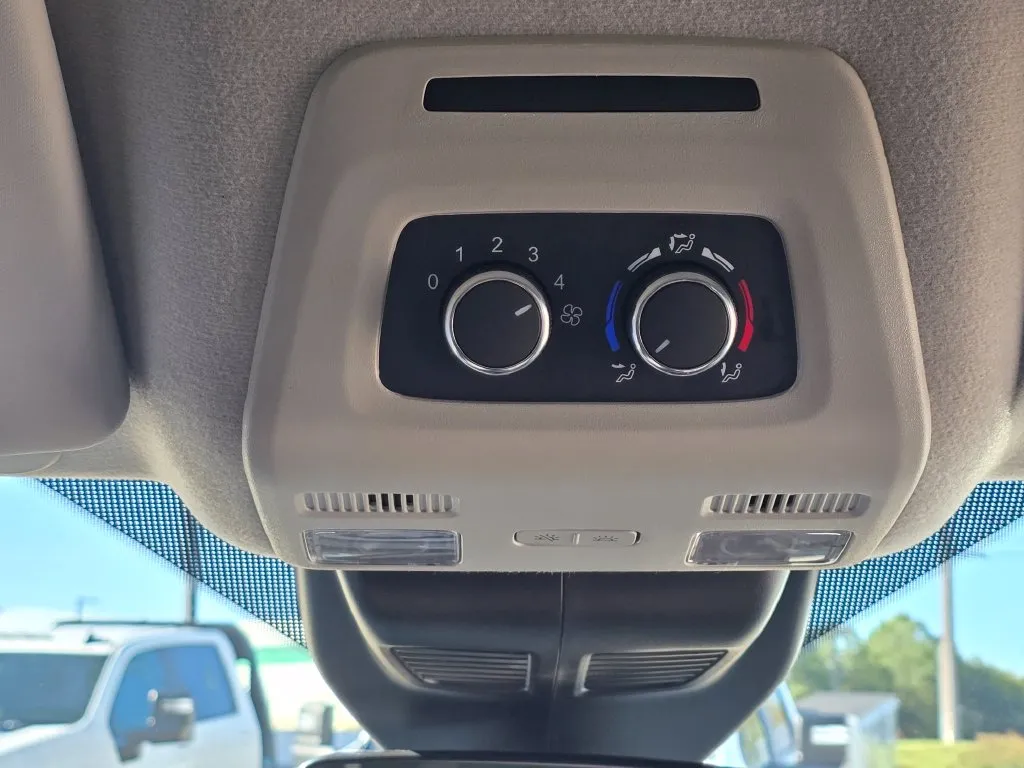 Ford Transit-350 photo 50