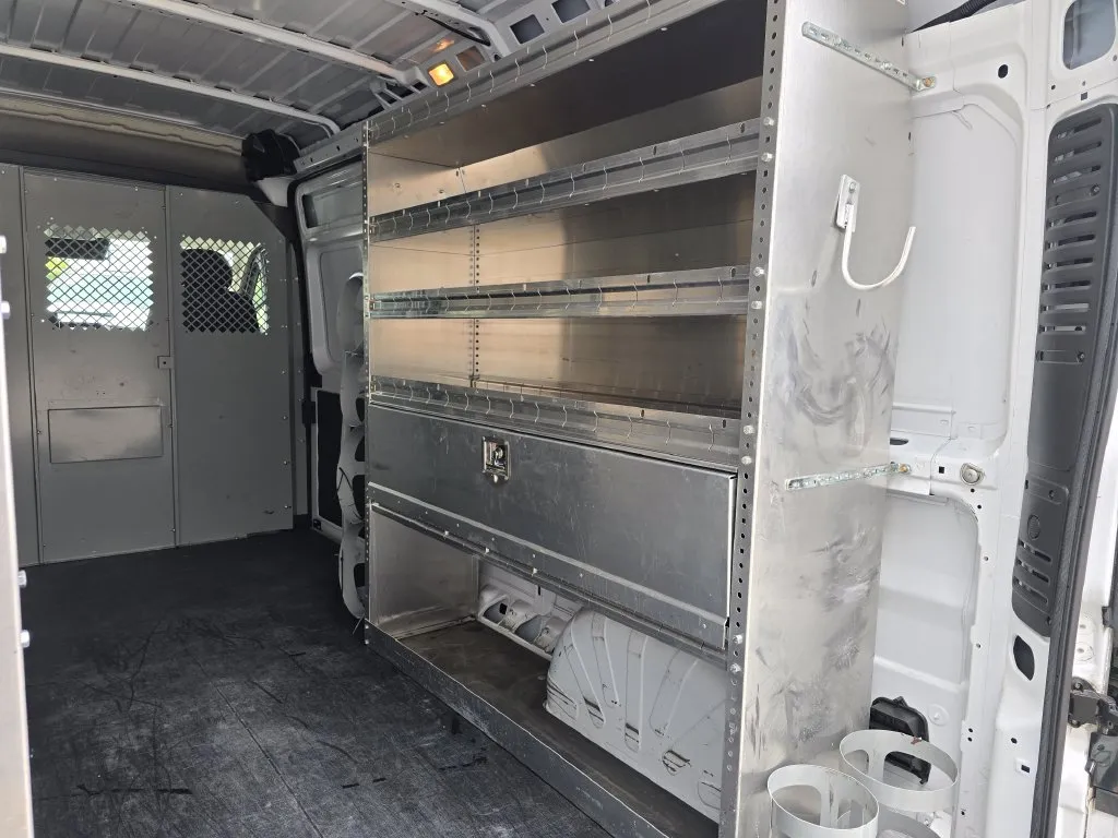 Ram ProMaster 2500 photo 19