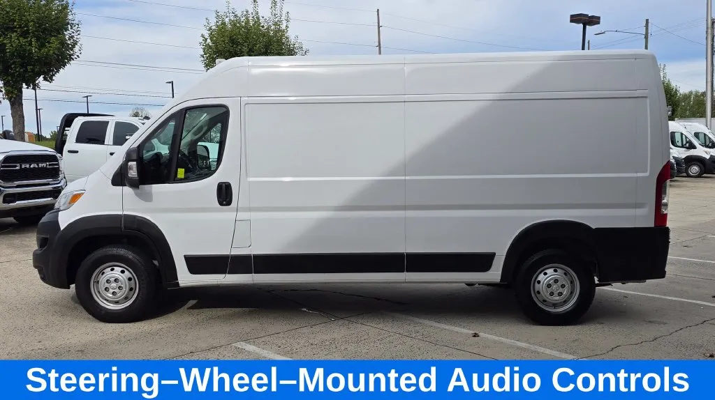 Ram ProMaster 2500 photo 10