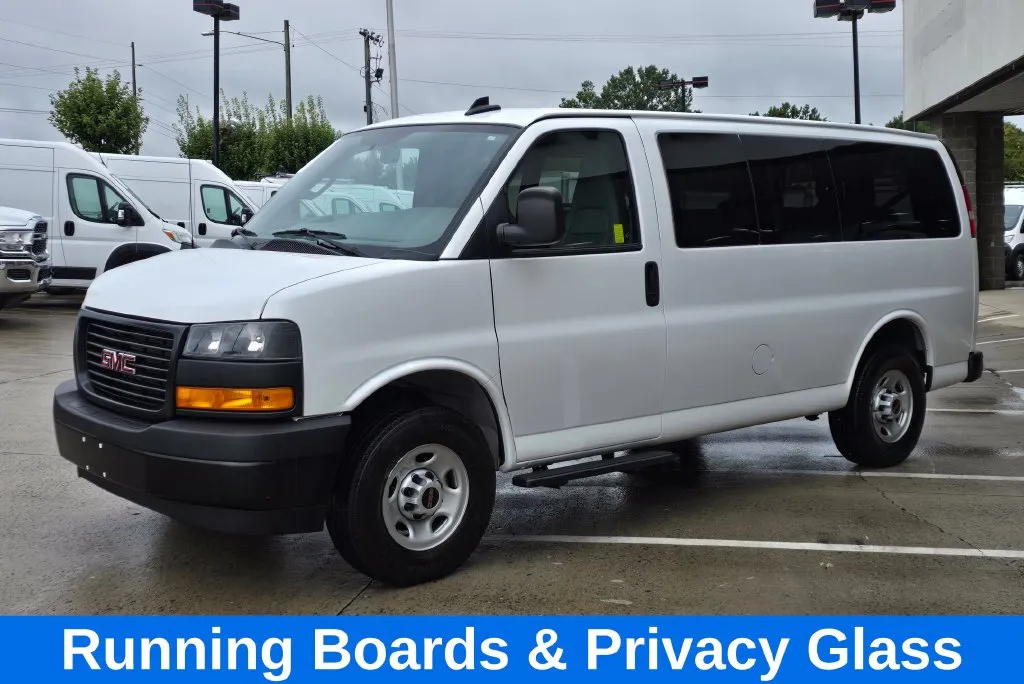GMC Savana photo 9
