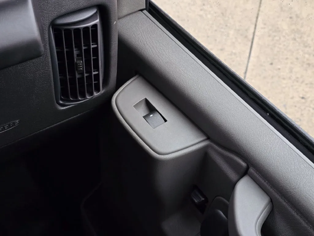 GMC Savana photo 32