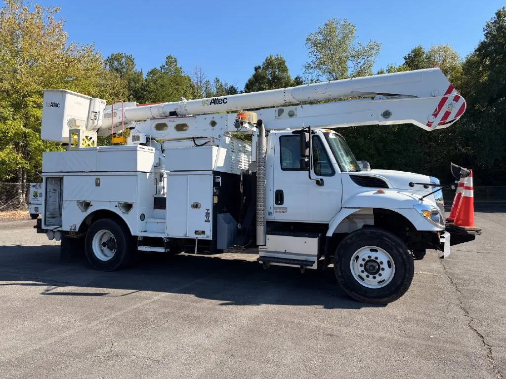 Unknown 2016 International 7400 4x2 Altec AN50E-OC Insulated Bucket Boom 55FT Working Height w/2,249 PTO Hours for sale in Concord, NC