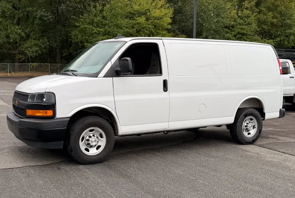 2025 Chevrolet Express Cargo