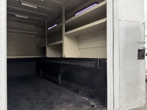 More photos of 2021 Chevrolet Silverado 6500 HD Enclosed Service Body at Carolina Auto Warehouse, NC