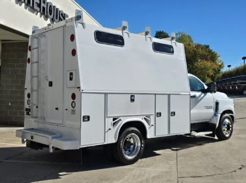 Another view of 2021 Chevrolet Silverado 6500 HD Enclosed Service Body for sale in Concord, NC at Carolina Auto Warehouse