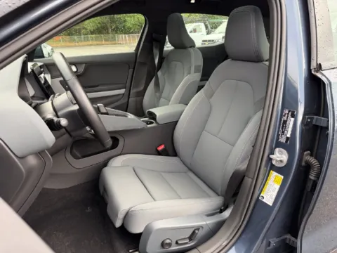 More photos of 2024 Polestar 2 Long Range Dual Motor Plus w/20" Wheels and Panoramic Roof at Carolina Auto Warehouse, NC