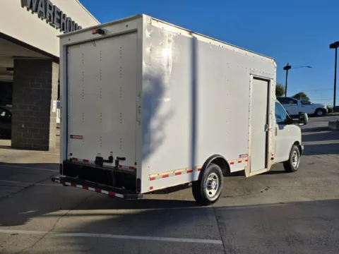More photos of 2022 Chevrolet Express 3500 Work Van 14ft Box SRW w/Roll-up door and Shelves at Carolina Auto Warehouse, NC