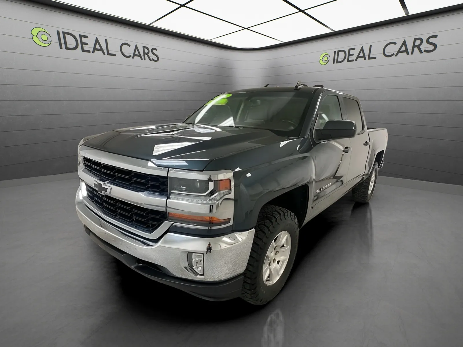 Blue 2018 Chevrolet Silverado 1500 4WD LT for sale in Mesa, AZ