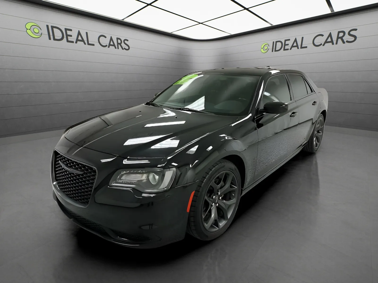 2022 Chrysler 300 Touring's photo