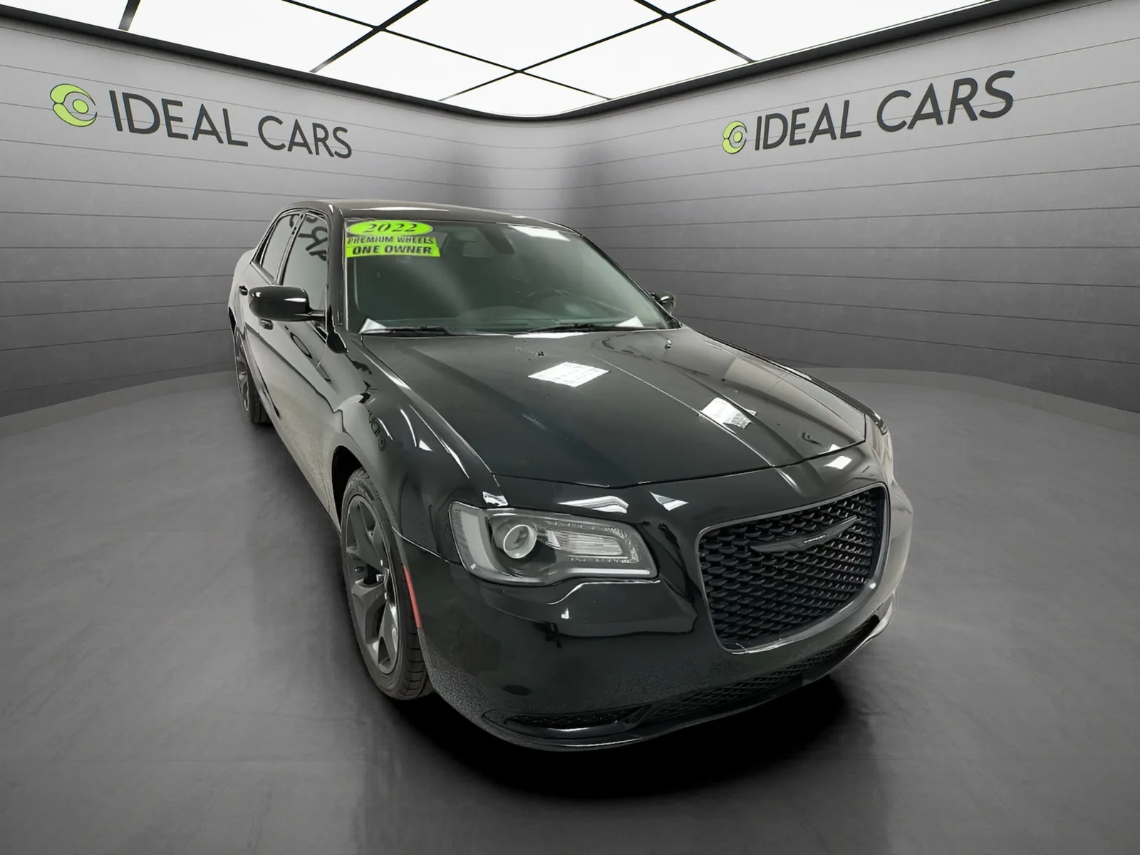 2022 Chrysler 300 Touring - Photo 3