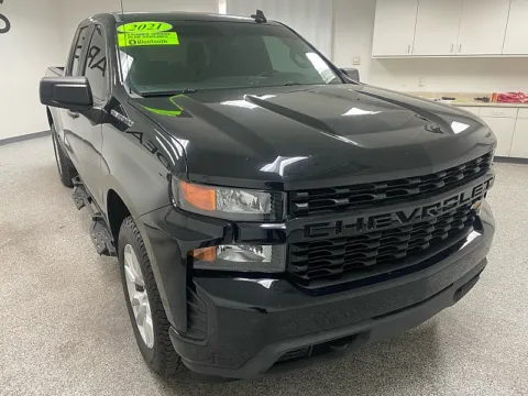 Another view of 2021 Chevrolet Silverado 1500 2WD Custom for sale in Mesa, AZ at Ideal Cars - East Mesa (Hill)
