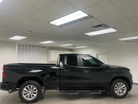 More photos of 2021 Chevrolet Silverado 1500 2WD Custom at Ideal Cars - East Mesa (Hill), AZ