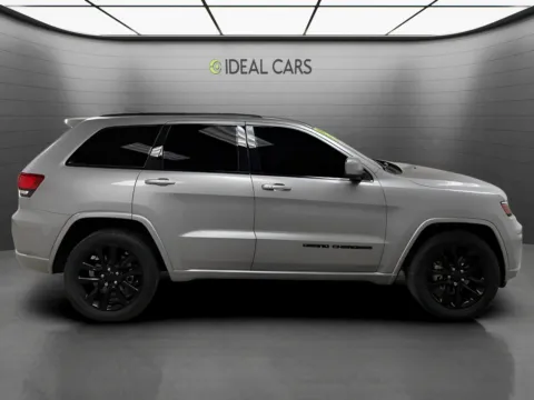 More photos of 2020 Jeep Grand Cherokee Altitude at Ideal Cars - East Mesa (Hill), AZ