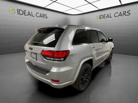 More photos of 2020 Jeep Grand Cherokee Altitude at Ideal Cars - East Mesa (Hill), AZ