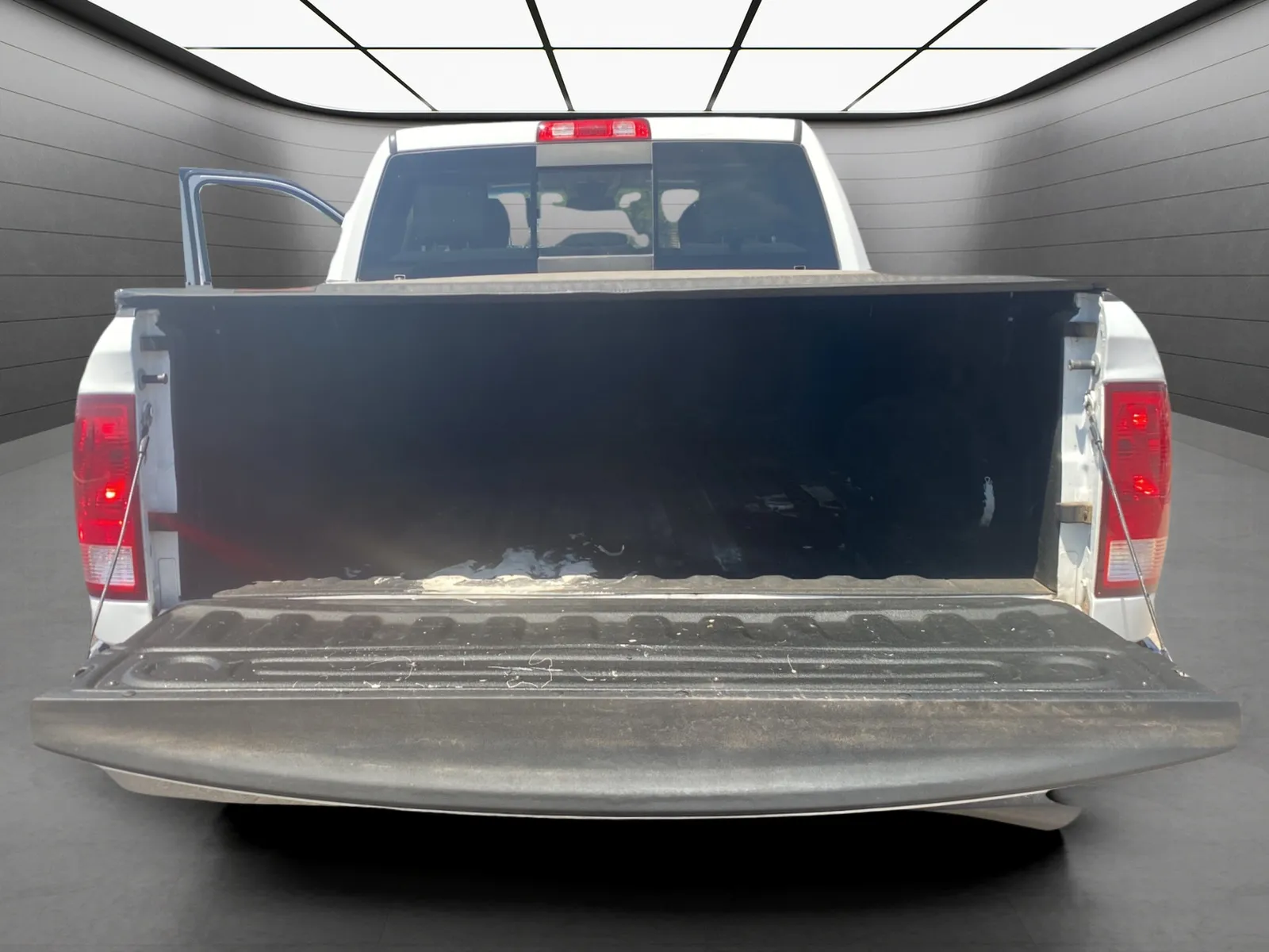 2020 RAM Ram 1500 Classic SLT - Photo 19
