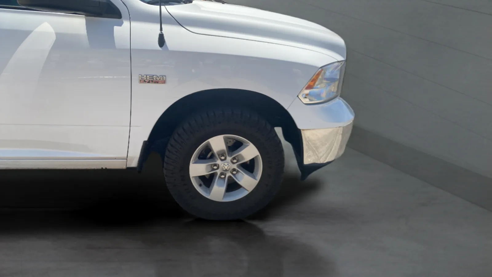 2020 RAM Ram 1500 Classic SLT - Photo 26