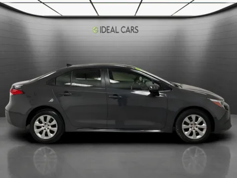 More photos of 2023 Toyota Corolla Hybrid SE at Ideal Cars - East Mesa (Hill), AZ