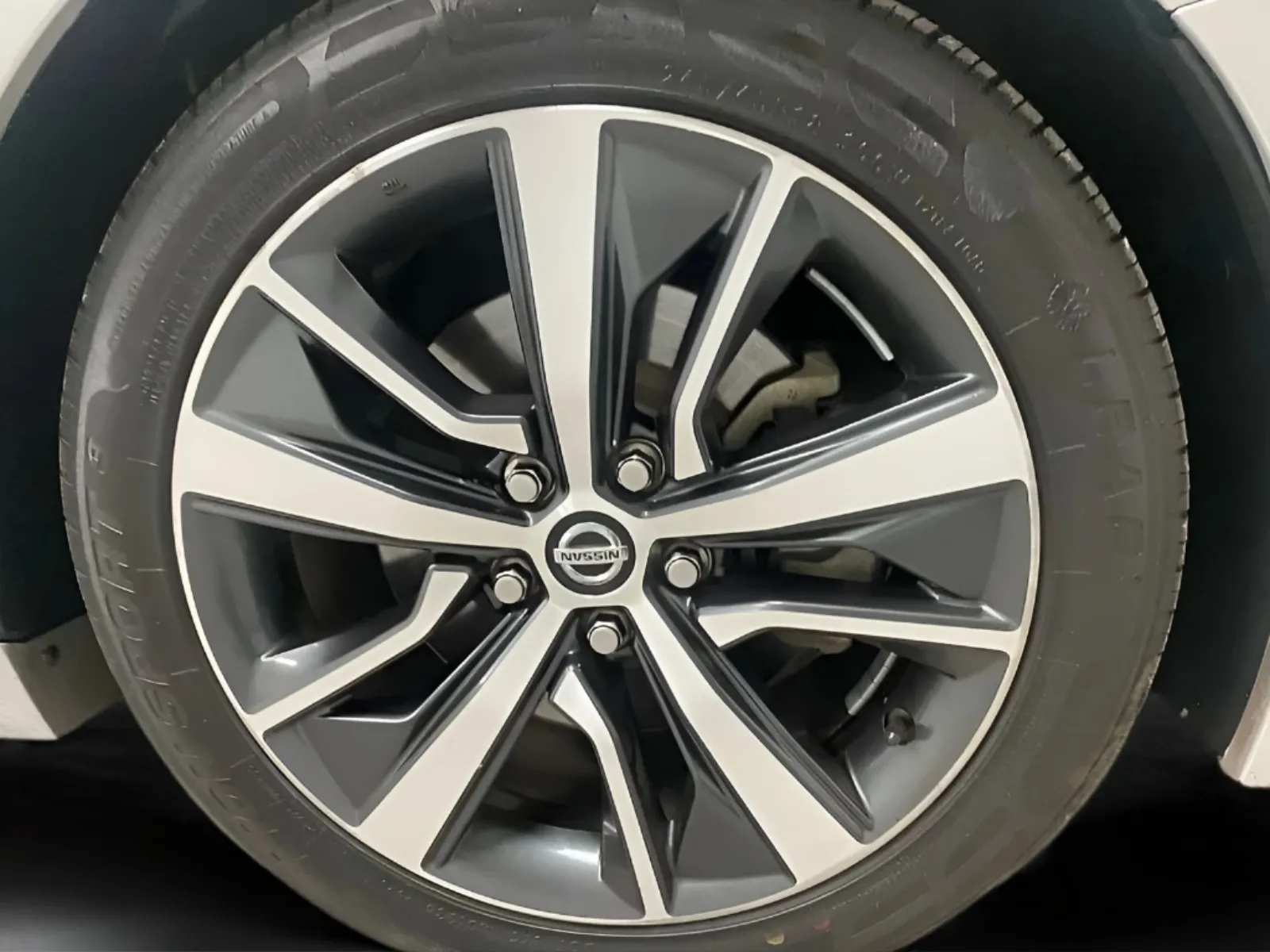 2020 Nissan Maxima SL - Photo 26