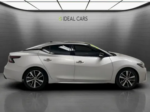 More photos of 2020 Nissan Maxima SL at Ideal Cars - East Mesa (Hill), AZ