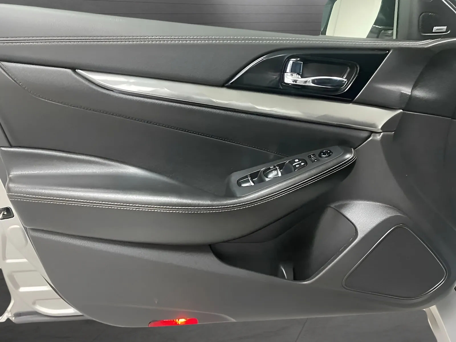 2020 Nissan Maxima SL - Photo 9