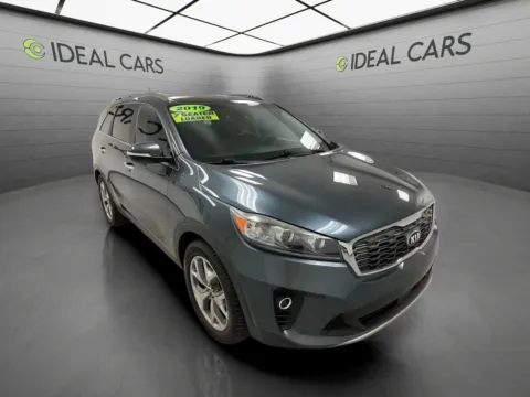 More photos of 2019 Kia Sorento EX Sport V6 at Ideal Cars - East Mesa (Hill), AZ