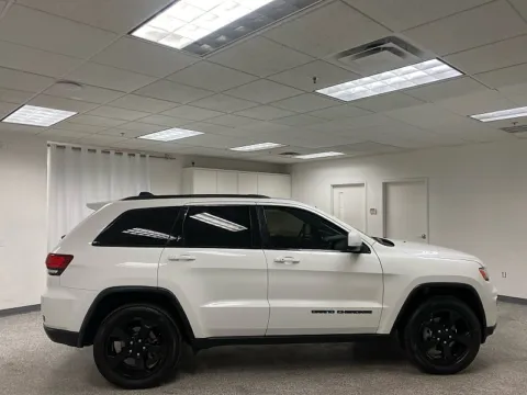 More photos of 2019 Jeep Grand Cherokee Upland at Ideal Cars - East Mesa (Hill), AZ