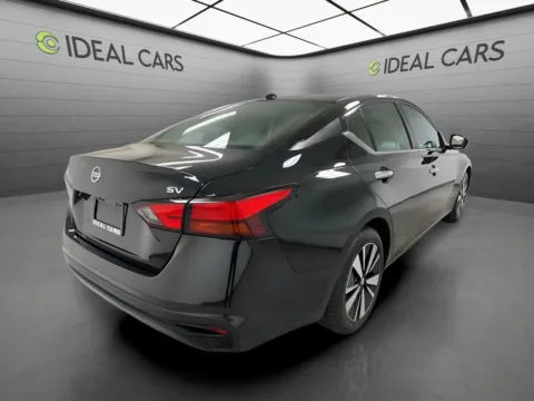 More photos of 2021 Nissan Altima 2.5 SV at Ideal Cars - East Mesa (Hill), AZ