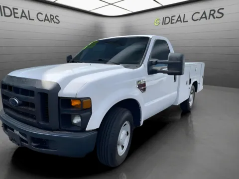 White 2009 Ford Super Duty F-250 2WD XL for sale in Mesa, AZ