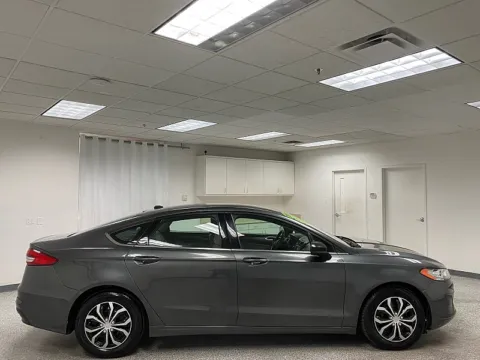 More photos of 2019 Ford Fusion S at Ideal Cars - East Mesa (Hill), AZ