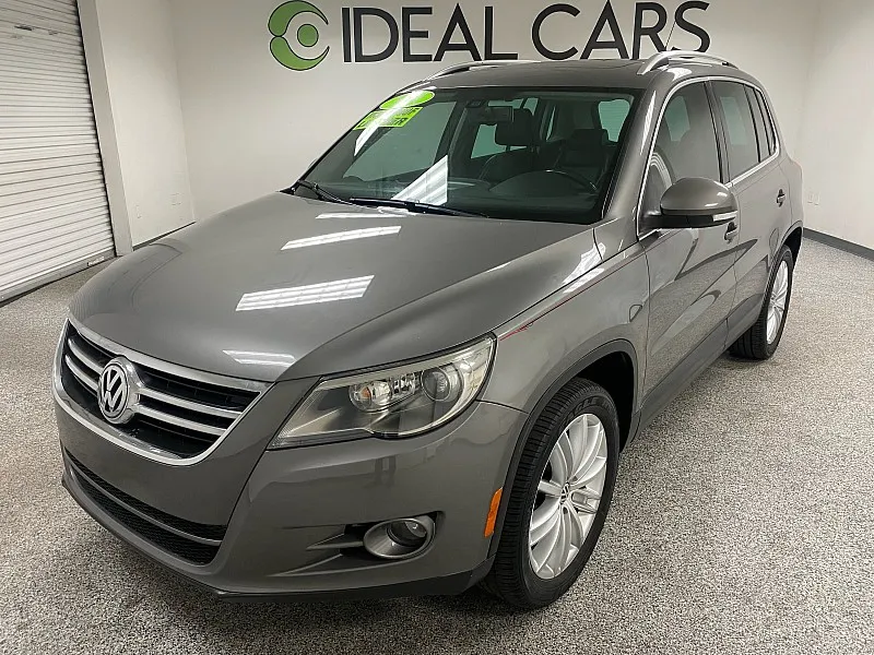 Gray 2009 Volkswagen Tiguan SE w/Leather for sale in Mesa, AZ