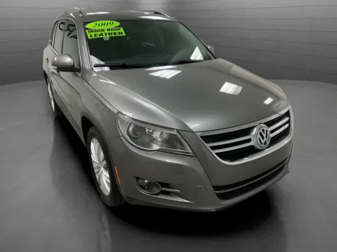 Another view of 2009 Volkswagen Tiguan SE w/Leather for sale in Mesa, AZ at Ideal Cars - East Mesa (Hill)