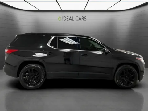 More photos of 2020 Chevrolet Traverse LT Cloth at Ideal Cars - East Mesa (Hill), AZ