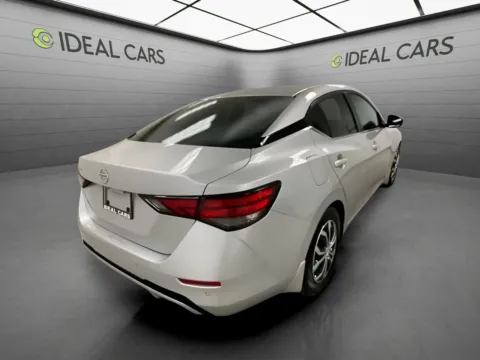 More photos of 2021 Nissan Sentra S at Ideal Cars - East Mesa (Hill), AZ