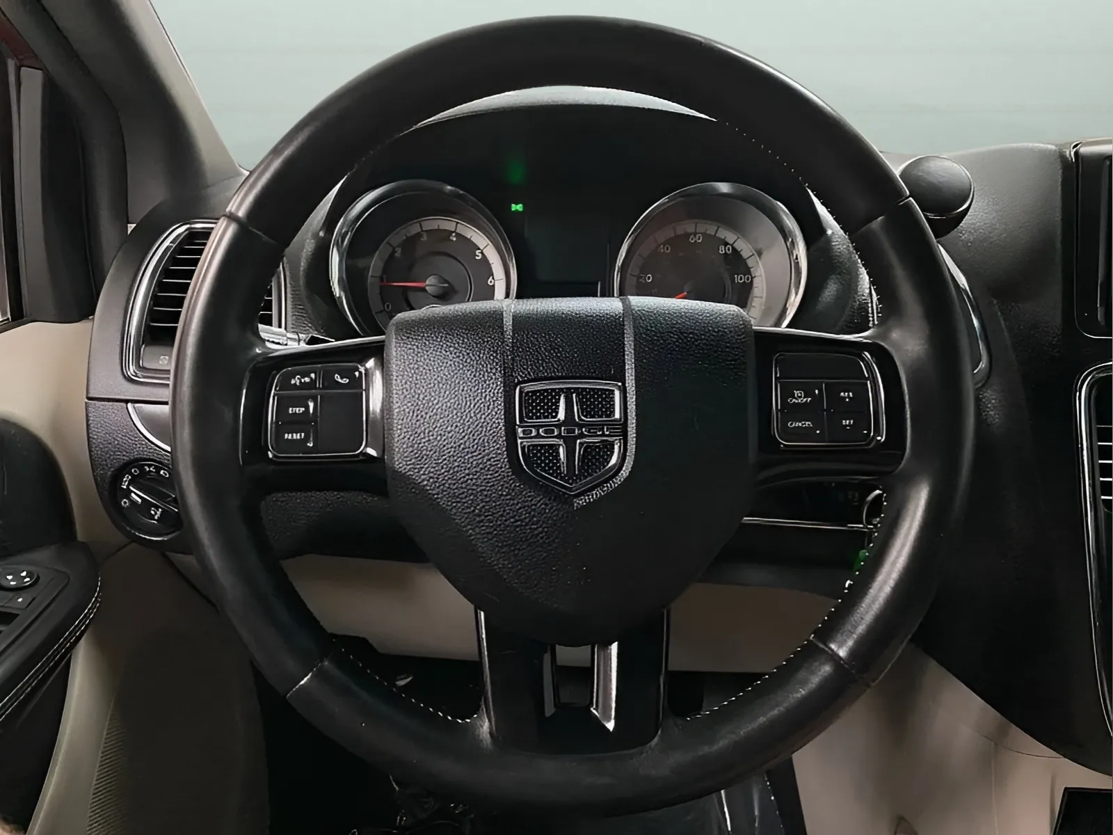 2019 Dodge Grand Caravan SXT - Photo 17