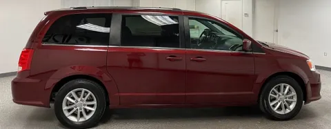 More photos of 2019 Dodge Grand Caravan SXT at Ideal Cars - East Mesa (Hill), AZ