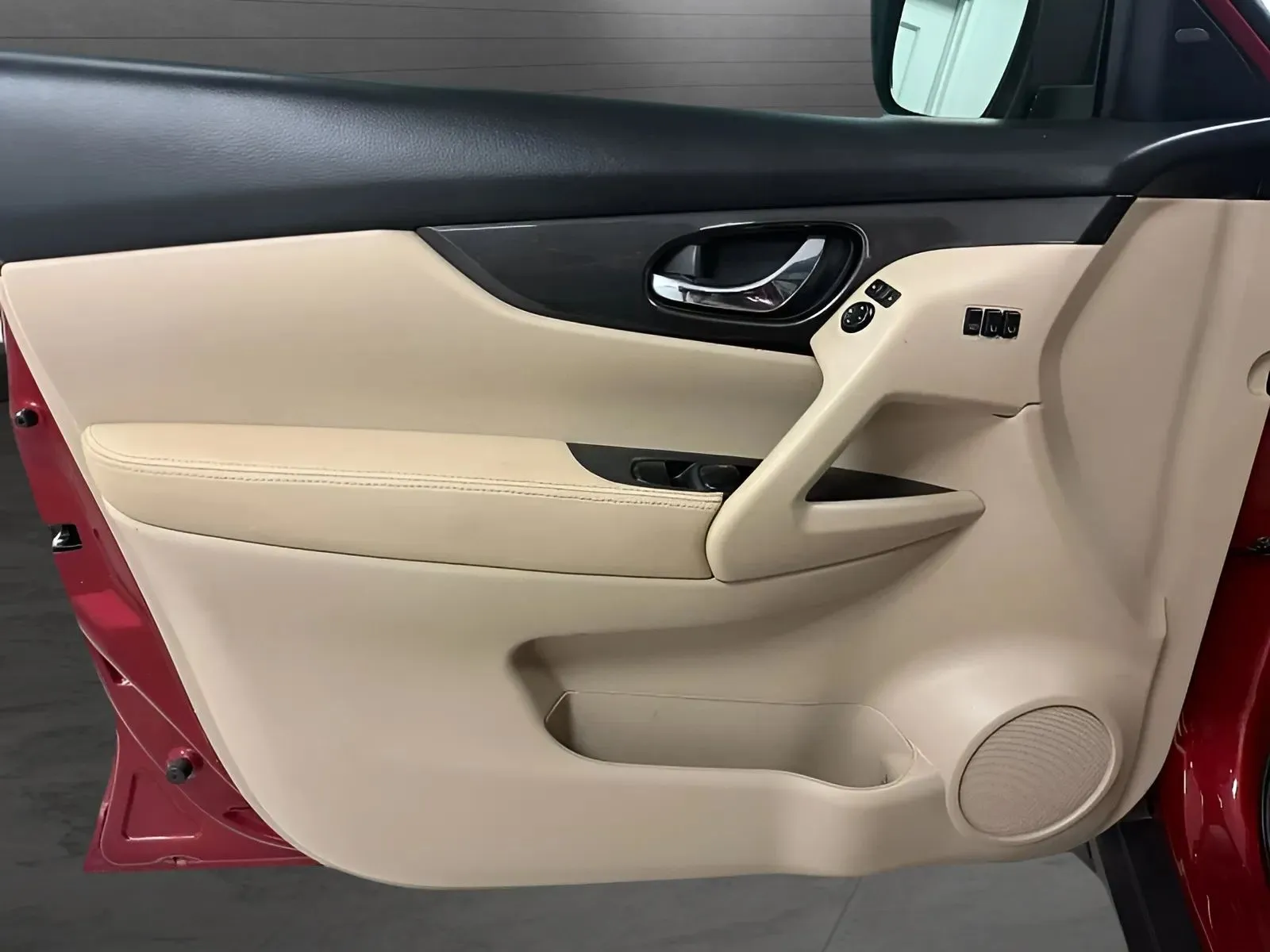 2018 Nissan Rogue SV - Photo 9
