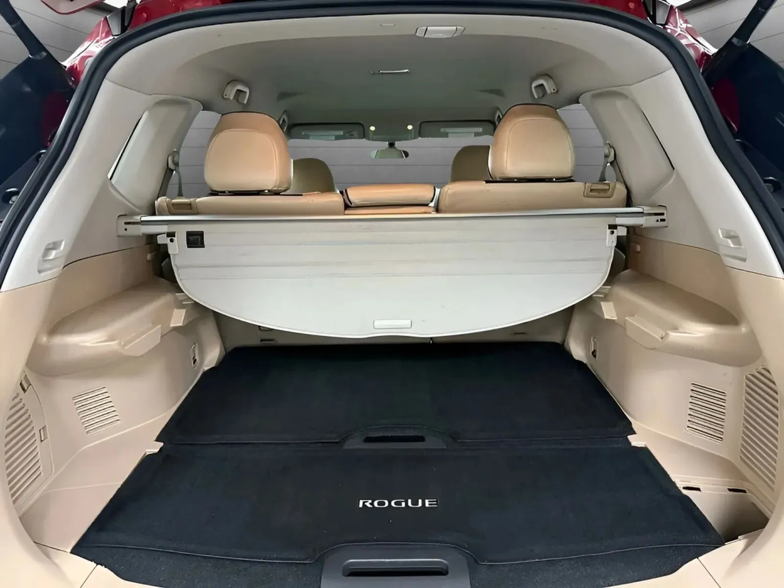 2018 Nissan Rogue SV - Photo 12