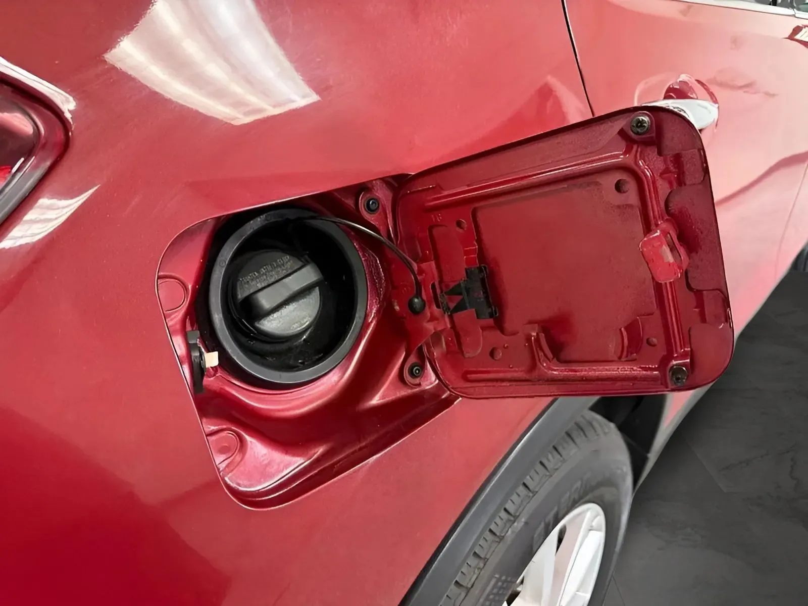 2018 Nissan Rogue SV - Photo 28