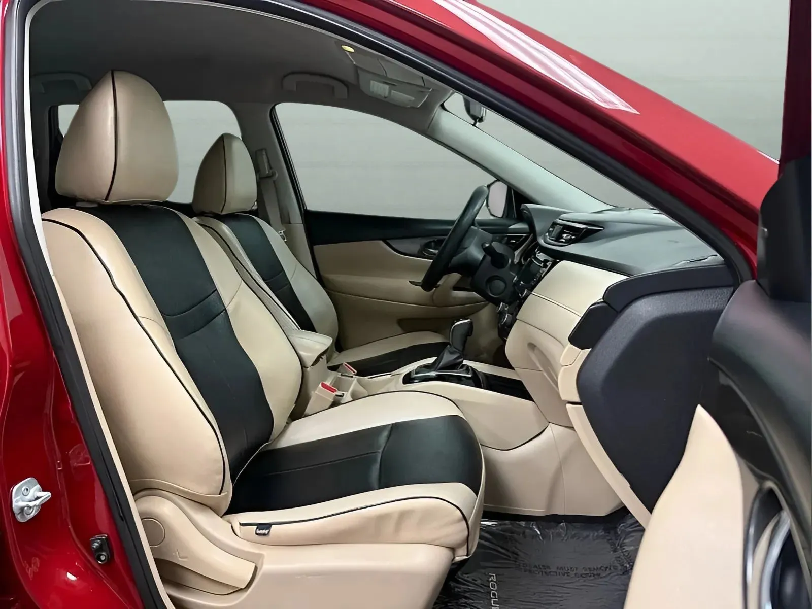 2018 Nissan Rogue SV - Photo 14