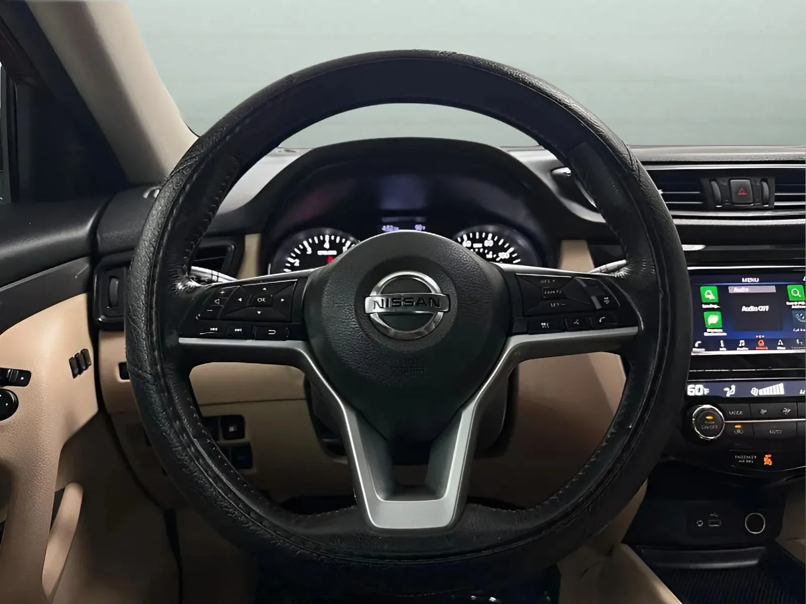 2018 Nissan Rogue SV - Photo 17