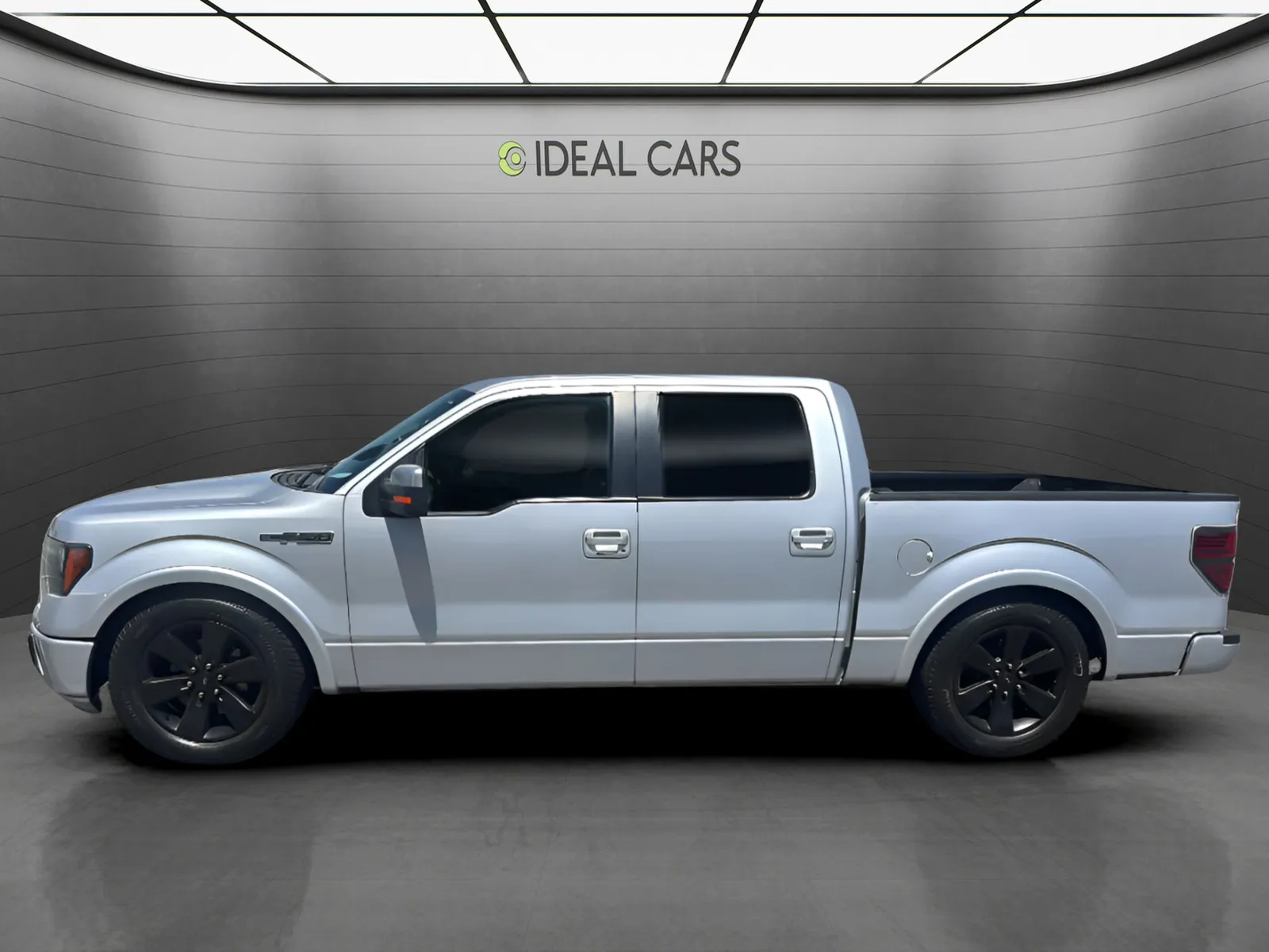 2011 Ford F-150 XLT - Photo 8