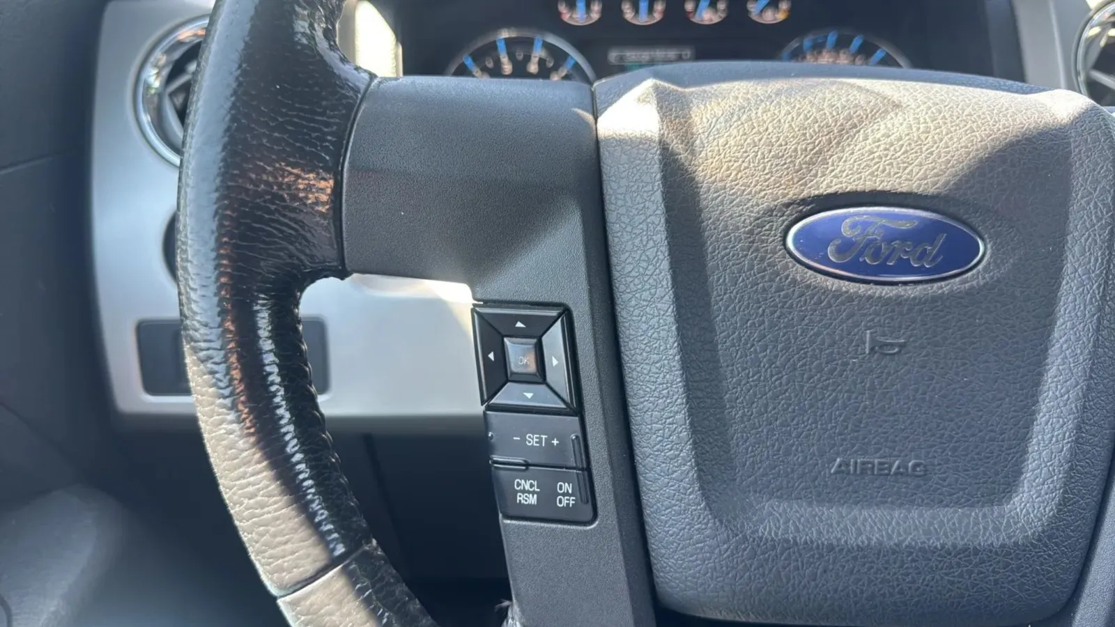 2011 Ford F-150 XLT - Photo 20