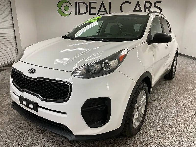 White 2017 Kia Sportage 4d SUV FWD LX for sale in Mesa, AZ